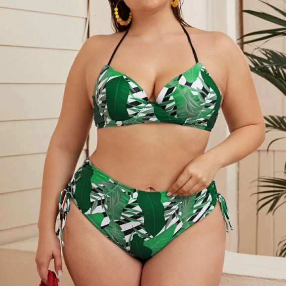 SHEIN Other - PIPER plus size tropical triangle top bikini